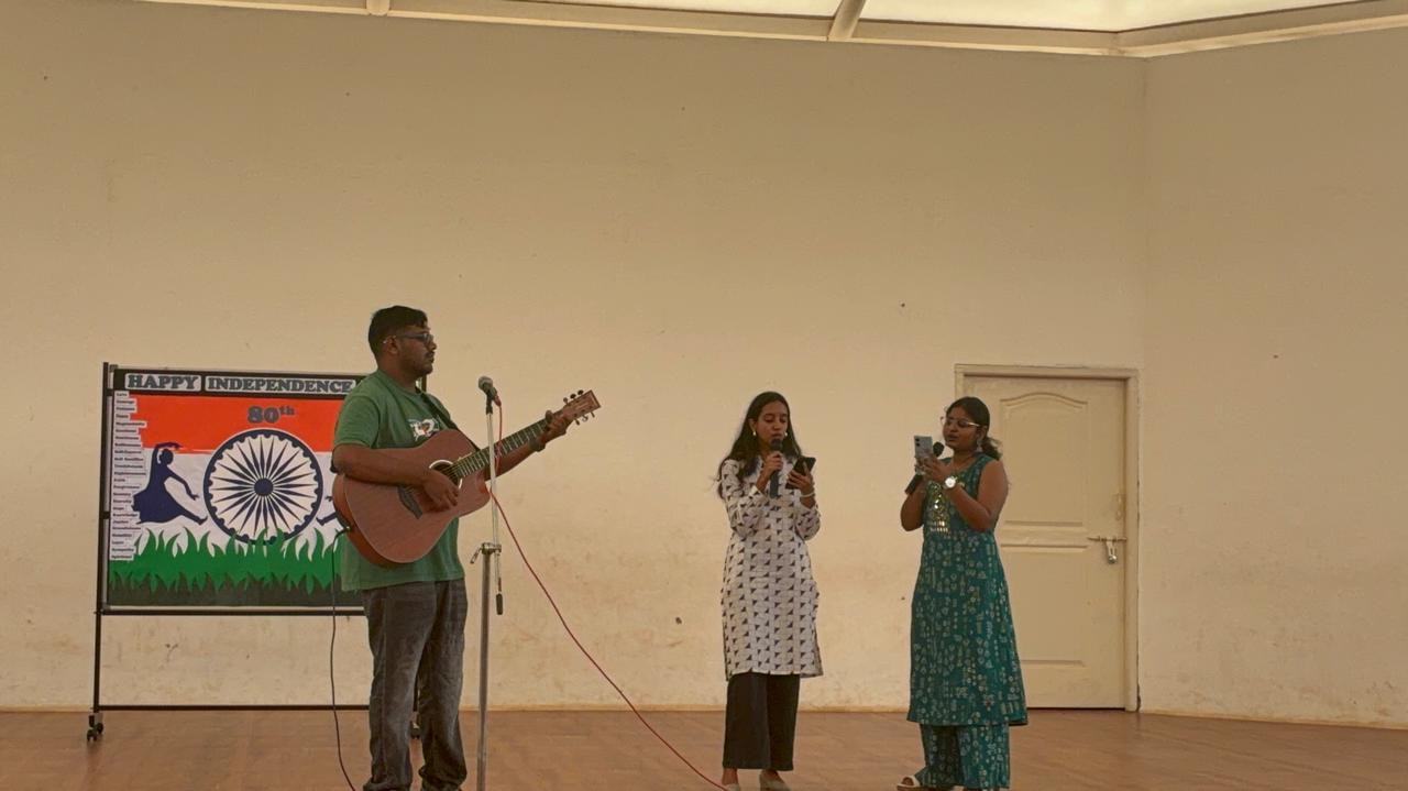 Hi-Hats students performing live